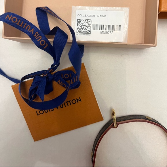 Louis Vuitton Dog Collar - Picture 8 of 12